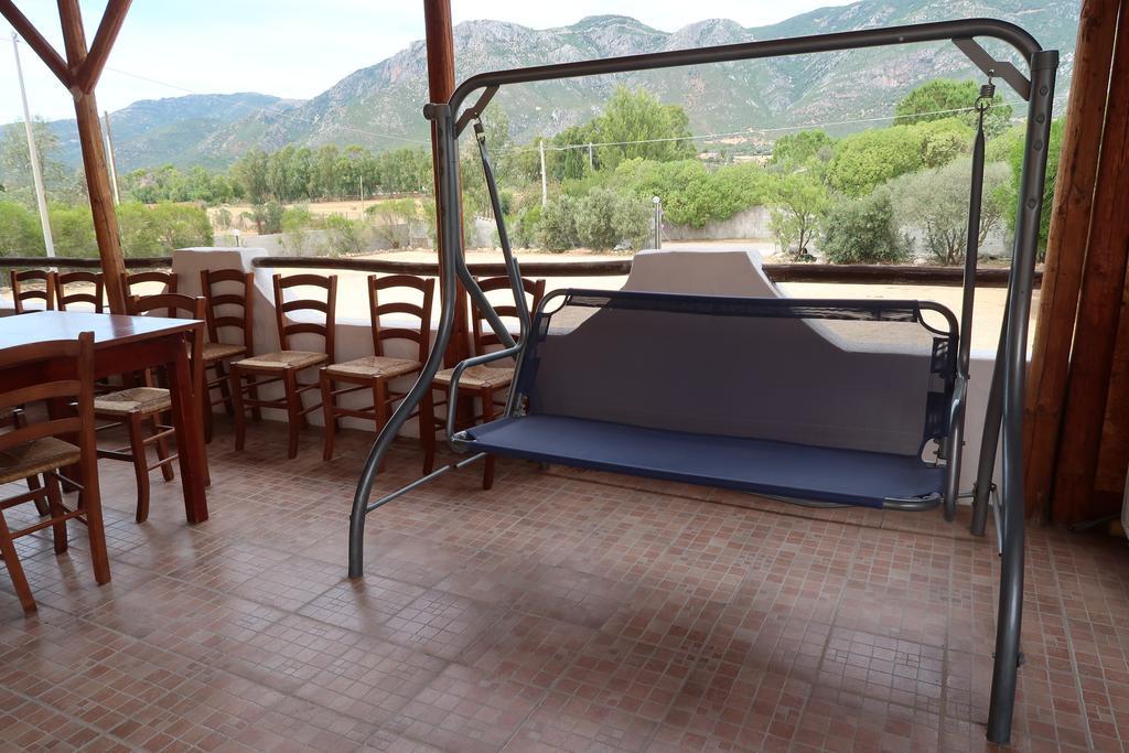 S'Arriali Ranch Guest House Iglesias Exterior photo